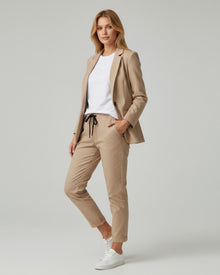 Damen Anzug Set für Alltag und besondere Anlässe | Sportlich-elegant in Taupe