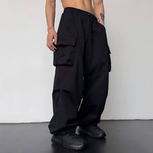 Curtis - Bequeme, schnell trocknende Cargo-Hose in Schwarz