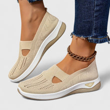 Emilia – Damen-Walkingsneaker aus Mesh zum Hineinschlüpfen in Hellbraun