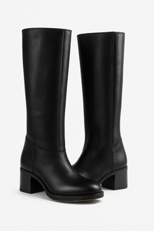 Paula – Klassische Cowboystiefel für Damen in Schwarz