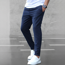 Klent - Bequeme und dehnbare Herren-Hosen in Marineblau