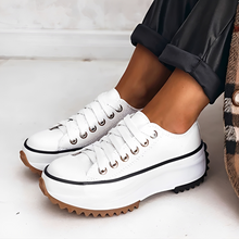 Caitlin - Stilvolle Schuhe mit flacher Silhouette in Weiß