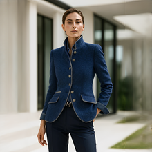 Valerie - Modische Jacke mit hohem Kragen in Blau