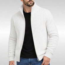 Thristan | Gemütliche Strickjacke mit Reißverschluss in Weiß