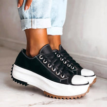 Lian | Schmerzlinderung Sneaker in Schwarz