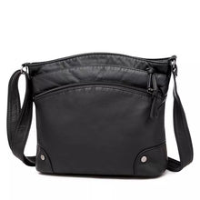 Zoe | Lederschultertasche in Schwarz