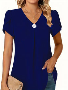 Thilakshi - Kurzärmelige Bluse Mit Rüschen Und Einem Knopf in Blau