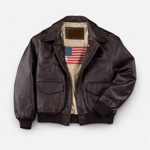 Bomberjacke für Herren mit Coating und klassischem Kragen in Lederbraun Flagge