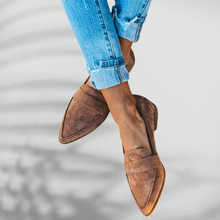 Leslie | Wildleder-Loafer mit spitzer Form in Khaki