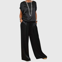 Carina – Luxuriöses Lounge-Set für Damen aus Satin in Schwarz