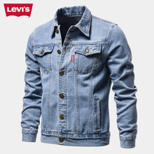 Klassische Jeansjacke in Himmelblau