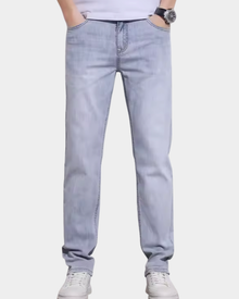 Johny | Moderne Jeans mit schmalem Saum in Hellblau