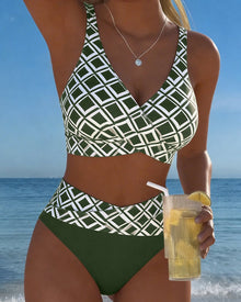 Zweiteiliger Bikini mit BH-Design und Diamantmuster in Grün