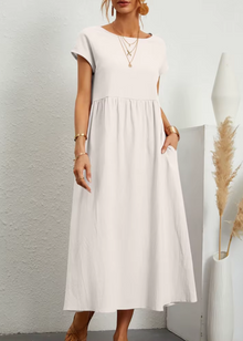 Julia – Elegantes Maxikleid für Damen in Weiß