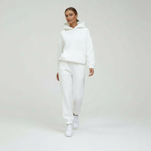 Oversized Loungewear Set für Damen mit Kapuzen Sweatshirt und Jogginghose in Weiß