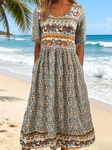 Jeeni – Kurzärmeliges Kleid Mit Blumenmuster in Grau