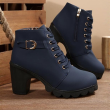 Sommerfeld | Schnürstiefeletten mit Metallschnalle in Blau