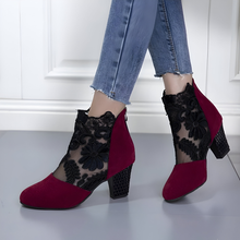 Elizaveta – Orthopädische Schuhe Mit Blumenmuster in Rot