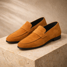 Mila – Elegante Penny Loafers in Gelb