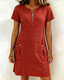 Krystan – Kurzärmeliges Utility Kleid Mit Reißverschluss Vorne in Rot