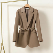 Drune | Blazer mit Gürtel in Braun