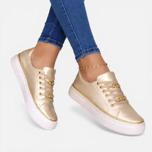 Ursula | Damen Sneaker Metalldetail Schnürung – Sneakers Metall Akzent Sommer 2026 in Gold
