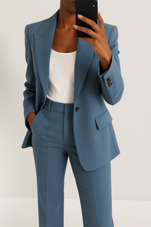 Eliza – Zweiteiler mit klassischem Blazer in Blau