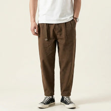 Sommerhose für Herren aus Baumwolle im Tapered Fit in Braun