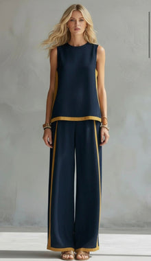 Sachindri - Stilvoller Zweiteiler in Marineblau
