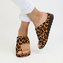 Nadine – Bequeme Slipper-Sandalen für Damen in Leopard