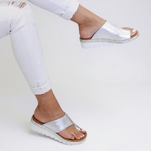 Nadine – Bequeme Slipper-Sandalen für Damen in Silber