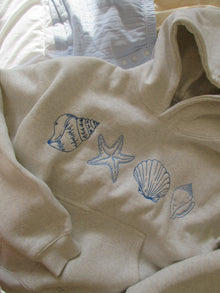Ocenia | Unisex-Sweatshirt mit Muscheln in Grau