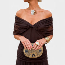 Bernice - Stilvolles Gerafftes Maxikleid in Braun