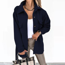 Jacke Damen | Figurbetont & Wandelbar in Schwarz