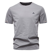 Kurzarm T Shirt Herren | Sportliches Crew-Neck mit Logo-Stickerei in Hellgrau
