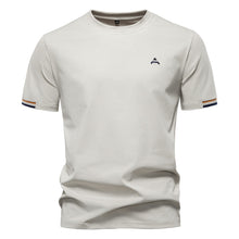 Kurzarm T Shirt Herren | Sportliches Crew-Neck mit Logo-Stickerei in Aprikos