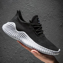 Laufschuhe Herren | Maximale Dämpfung & Sportlicher Stil in Schwarz