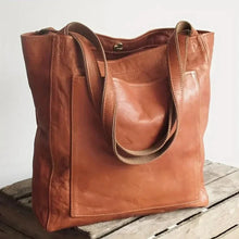 Rena | Moderne und elegante Tasche für den täglichen Gebrauch in Braun