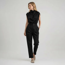 Tailliertes Damen Set aus ärmellosem Top und Hose mit hoher Taille im Jumpsuit Look in Schwarz