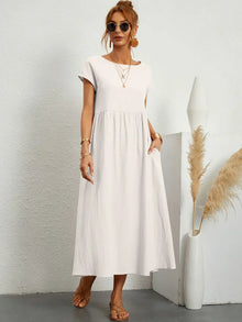 Gabrielle™ - Fließendes Midikleid mit zeitloser Eleganz in Weiss