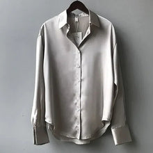 Damen Kragen Knopfleiste Satin Bluse in Grau