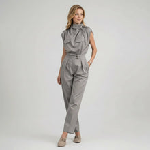 Tailliertes Damen Set aus ärmellosem Top und Hose mit hoher Taille im Jumpsuit Look in Grau