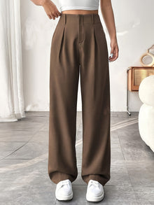 Damen Elegante Bundfaltenhose mit weitem Schnitt Drune in Kaffee