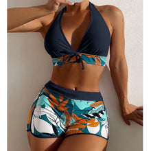 Damen Bikini-Set mit verspieltem Halter-Oberteil und sportlicher Shorts Drune in Schwarz