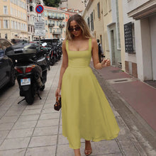 Damen Elegantes Maxikleid mit quadratischem Ausschnitt und fließendem Rock Drune in Gelb
