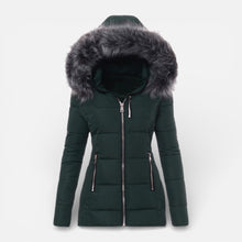 Damen Steppjacke mit Kapuze und Kunstfellkragen in Grün