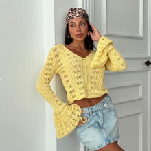 Damen Stylische Strickjacke mit V-Ausschnitt und Schlagärmeln Drune in Gelb