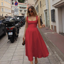 Damen Elegantes Maxikleid mit quadratischem Ausschnitt und fließendem Rock Drune in Rot