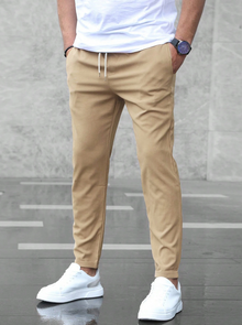 Nico – Schicke und bequeme Stretchhose für Herren in Beige