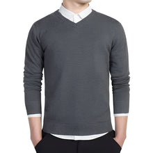 Pullover Herren | Schmaler Schnitt & V-Ausschnitt in Grau